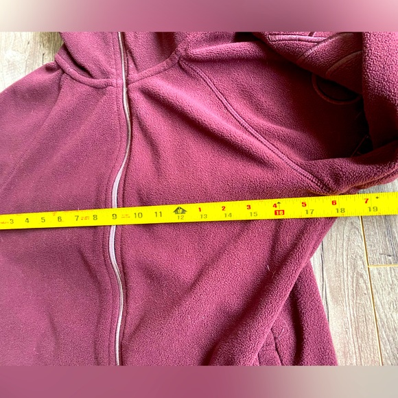 Calvin Klein Performance burgundy warm fleece full zip sweater w/ high collar - Picture 9 of 9